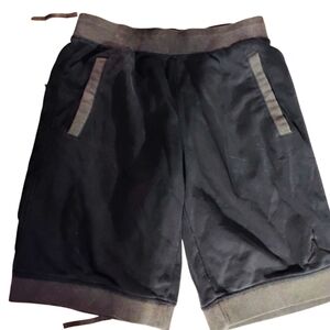 Boy's Nike Air Jordan Black Cotton Blend Basketball Shorts With Gray Trim Size L